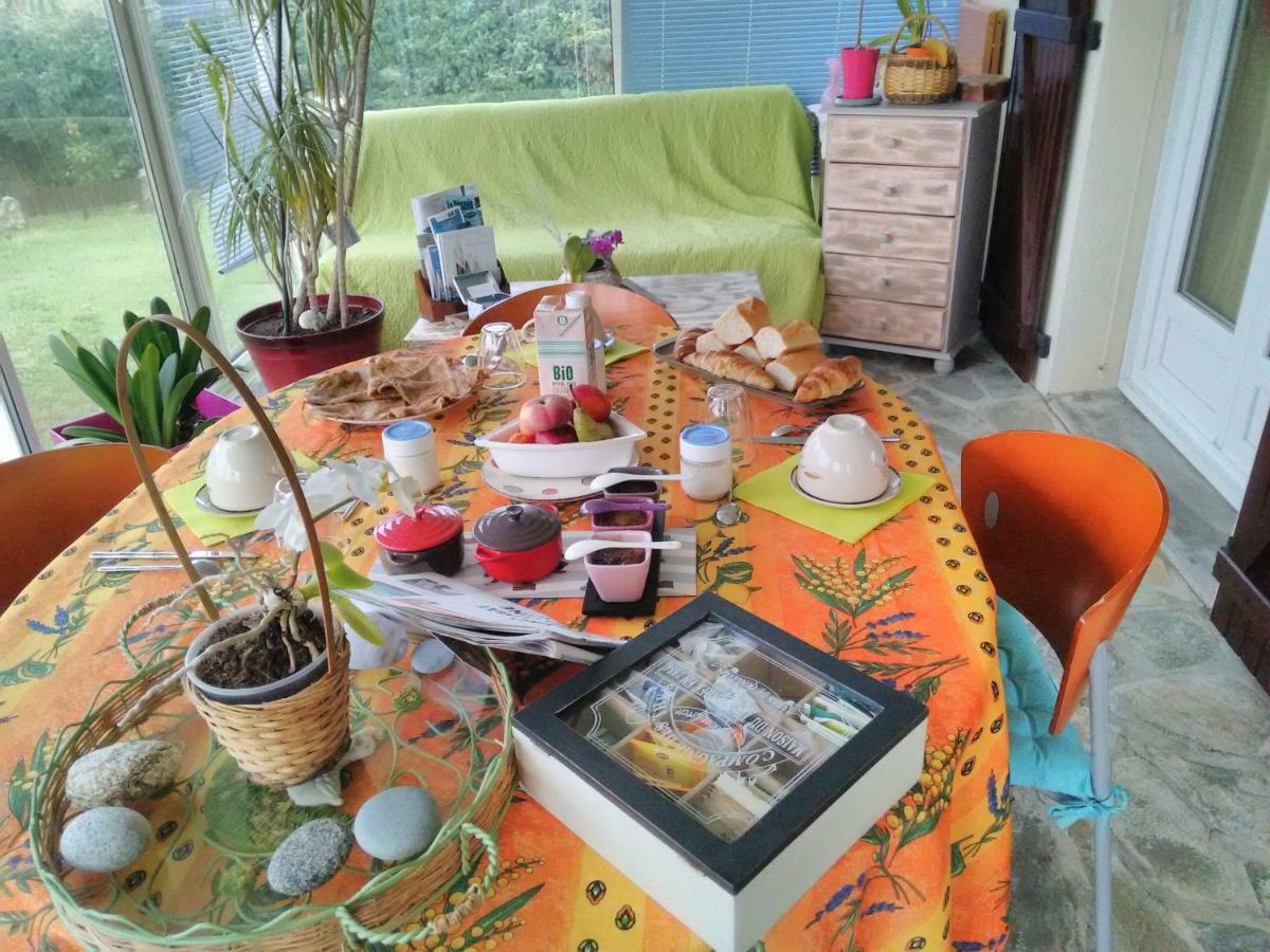 Maison Entre Terre Et Mer Primelin Екстериор снимка